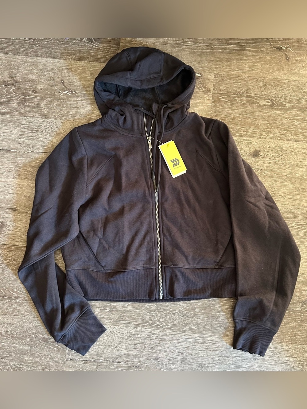 NWT Large All In Motion Black Cropped Zip Up Hoodie Hooded Sweatshirt Jacket